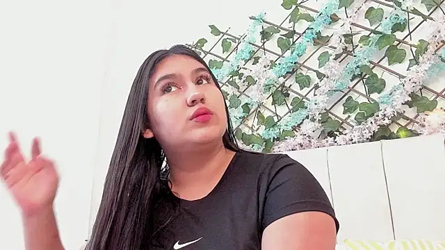 LexiiBloom online show from 1, 10, 2025