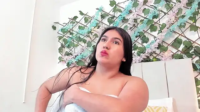 LexiiBloom online show from 15, 9, 2025