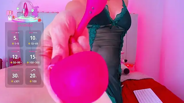 caro lyne  online show from 23, 5, 2026