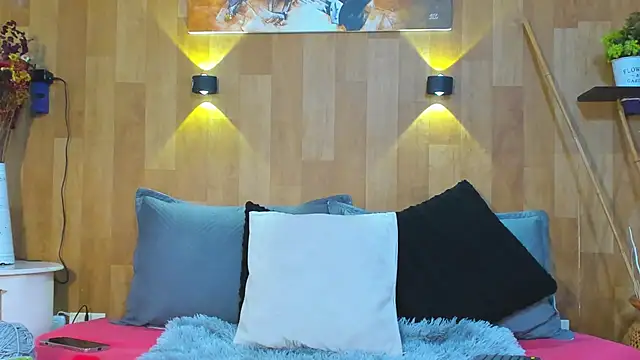 marianaa90 online show from 13, 2, 2026