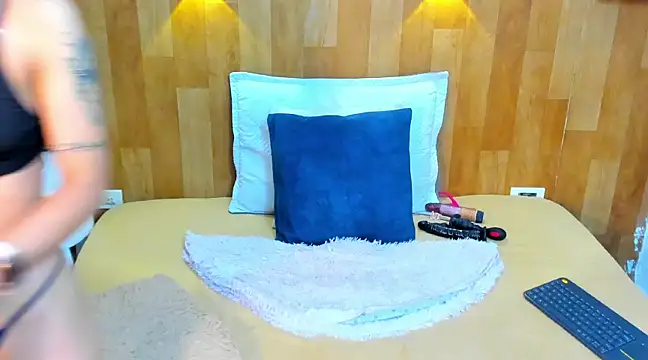 marianaa90 online show from 25, 2, 2025