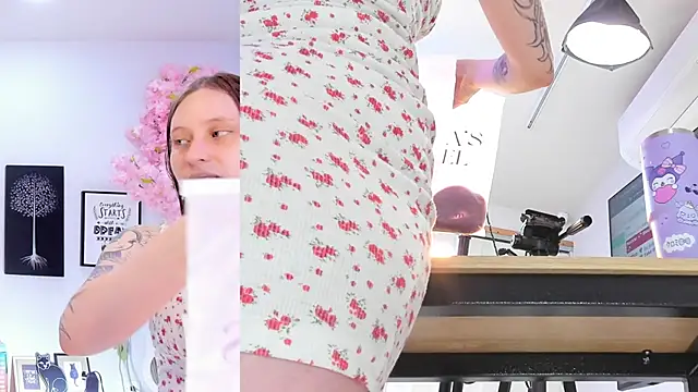 Snapshot of Siouxsie_cenobite chatting on 18, 10, 2025 Siouxsie cenobite online show from 18, 10, 2025