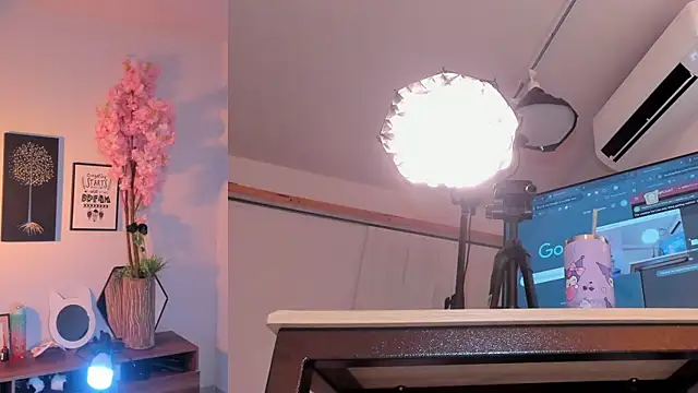 Siouxsie cenobite online show from 22, 3, 2026