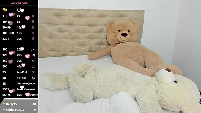 DarcieJane online show from 5, 12, 2024