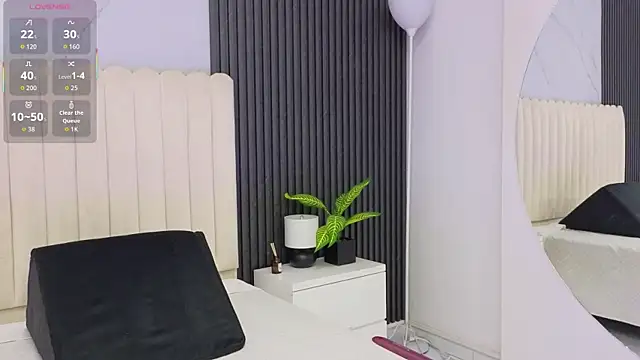 Madiee Rhea online show from 23, 3, 2026