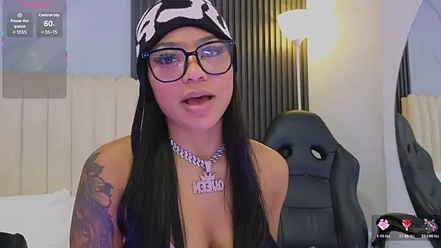 Madiee Rhea online show from 18, 4, 2026