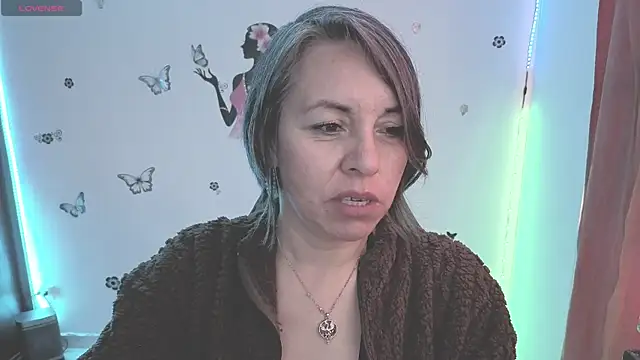 Lady breaks hearts online show from 16, 7, 2026