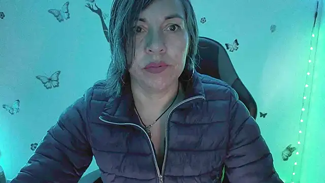 Lady breaks hearts online show from 8, 3, 2026