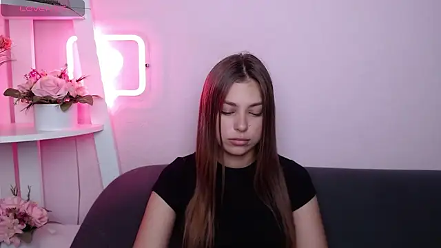 Snapshot of MilanaAngelAs chatting on 25, 6, 2026 MilanaAngelAs online show from 25, 6, 2026