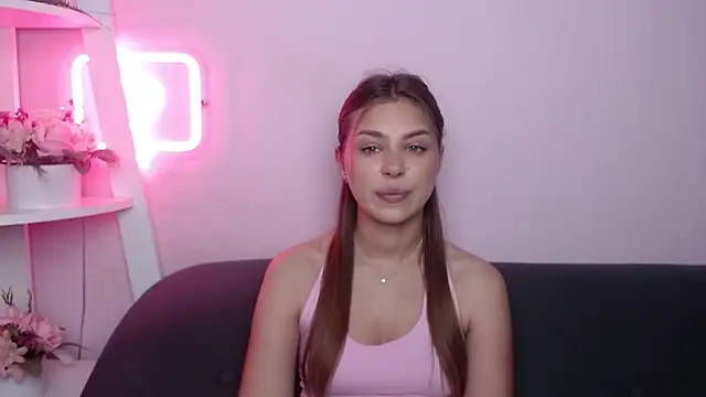 Snapshot of MilanaAngelAs chatting on 3, 7, 2026 MilanaAngelAs online show from 3, 7, 2026