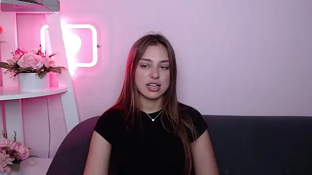 Snapshot of MilanaAngelAs chatting on 25, 6, 2026 MilanaAngelAs online show from 25, 6, 2026