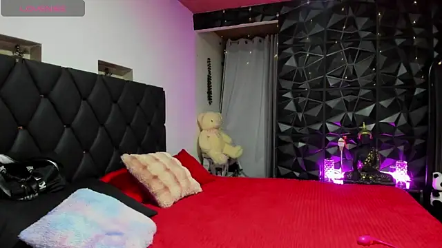 charlottemeyerr online show from 13, 11, 2025