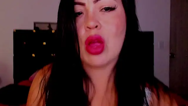 charlottemeyerr online show from 12, 2, 2025
