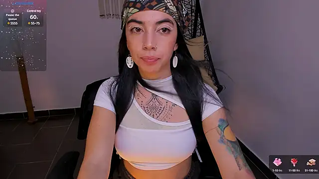 Nina-monroe online show from 22, 1, 2025