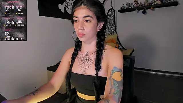Snapshot of Nina-monroe chatting on 17, 6, 2026 Nina-monroe online show from 17, 6, 2026