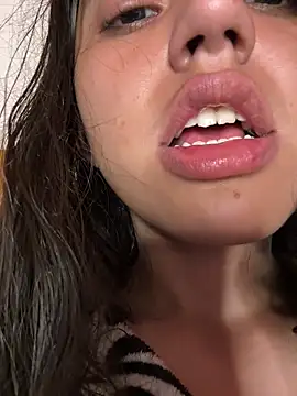 ViolettaSummer online show from 5, 4, 2026