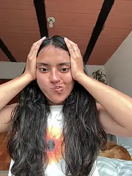 ViolettaSummer online show from 11, 4, 2026