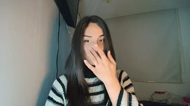 Dollbehavior  online show from 30, 10, 2025