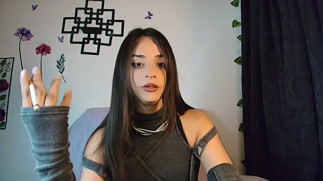 Dollbehavior  online show from 5, 11, 2025