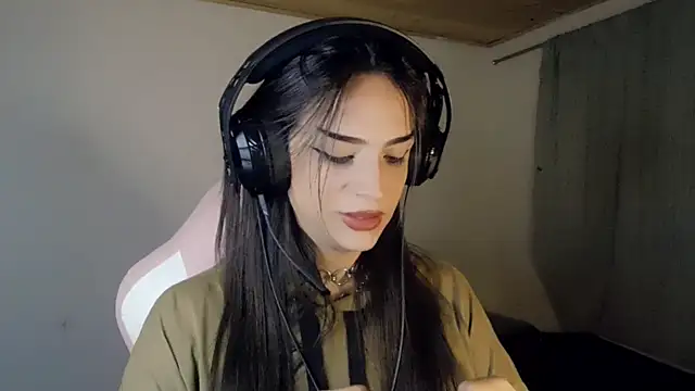 Dollbehavior  online show from 8, 1, 2026