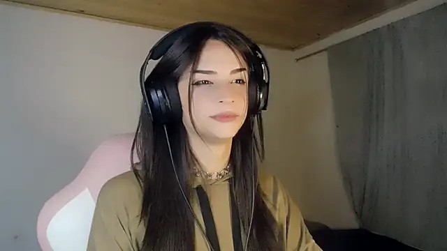 Dollbehavior  online show from 7, 1, 2026