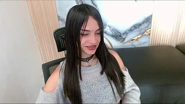 Dollbehavior  online show from 28, 9, 2025