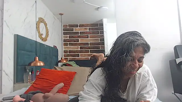 Snapshot of chanel_grant chatting on 17, 11, 2025 chanel grant online show from 17, 11, 2025