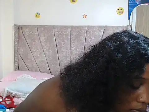 Snapshot of sheryl_me chatting on 23, 5, 2026 sheryl me online show from 23, 5, 2026