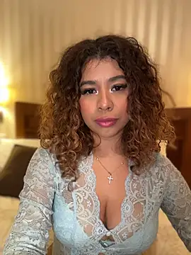 LEONCITA  online show from 3, 2, 2026