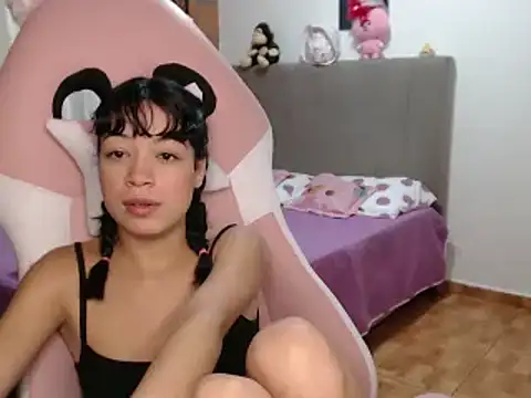 Snapshot of Caribbean_beauty_ chatting on 4, 12, 2024 Caribbean beauty online show from 4, 12, 2024