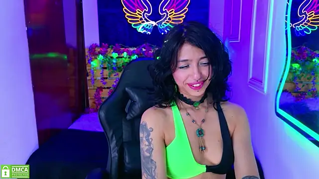 Snapshot of REDHOTTER_ chatting on 15, 7, 2026 REDHOTTER online show from 15, 7, 2026