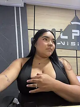 little lissiee online show from 23, 6, 2026