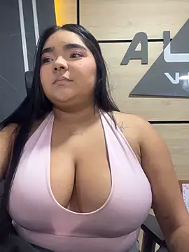 little lissiee online show from 16, 5, 2026