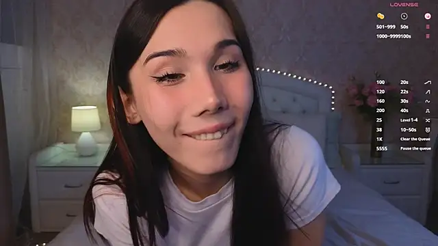 Kaia Sunshine Mia online show from 27, 1, 2025