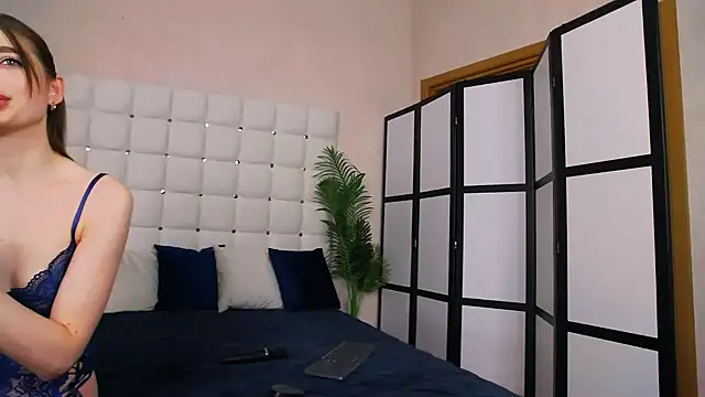NicoleRosss online show from 20, 2, 2025