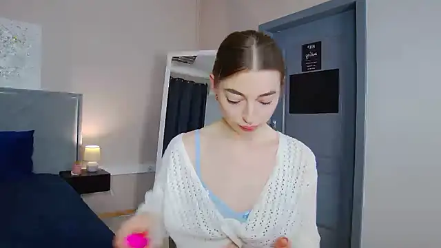 NicoleRosss online show from 18, 1, 2026