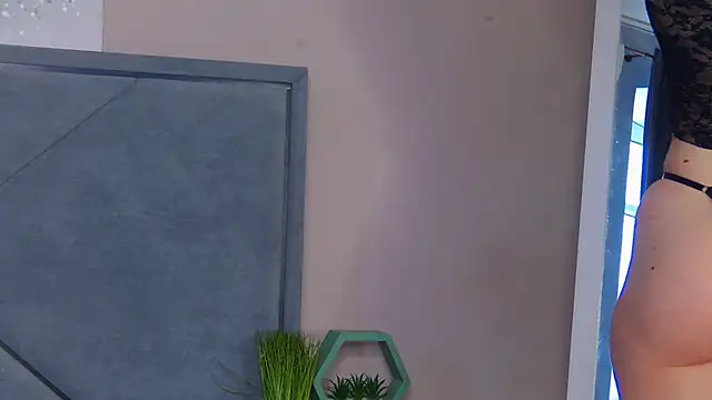 NicoleRosss online show from 12, 4, 2026