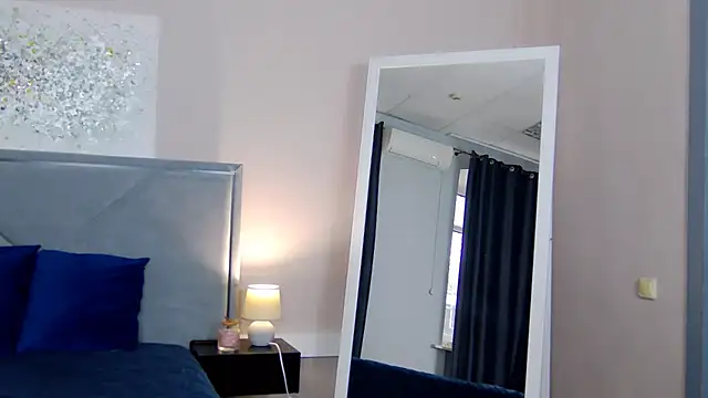 NicoleRosss online show from 26, 10, 2025