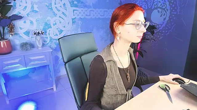 Orianna Fox online show from 9, 1, 2025
