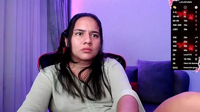 Lexyevans online show from 20, 2, 2025