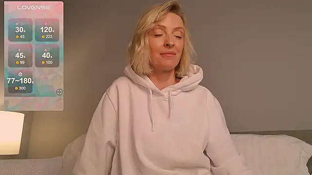 Snapshot of sexuallycorrecte chatting on 4, 10, 2025 sexuallycorrecte online show from 4, 10, 2025