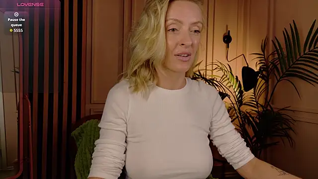 sexuallycorrecte online show from 23, 4, 2026