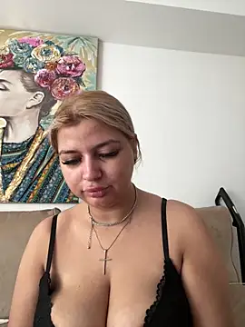 AllysonK online show from 1, 7, 2026