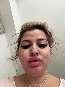 AllysonK online show from 22, 4, 2026