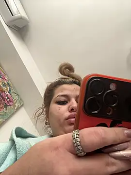 AllysonK online show from 8, 4, 2026