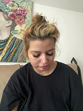 AllysonK online show from 26, 6, 2026