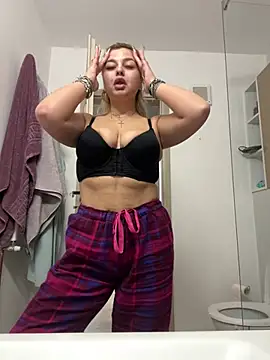 AllysonK online show from 15, 1, 2026