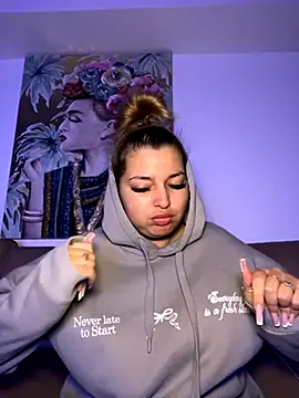 AllysonK online show from 22, 10, 2025