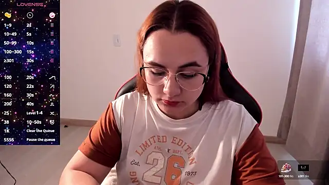 Snapshot of maryluna95 chatting on 16, 10, 2025 maryluna95 online show from 16, 10, 2025