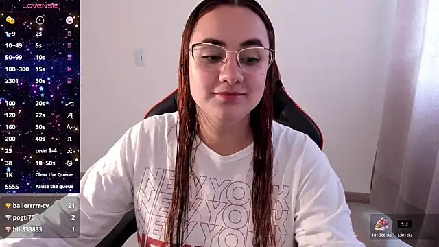 Snapshot of maryluna95 chatting on 22, 10, 2025 maryluna95 online show from 22, 10, 2025